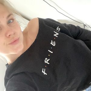 Friends the tv series off the shoulder top